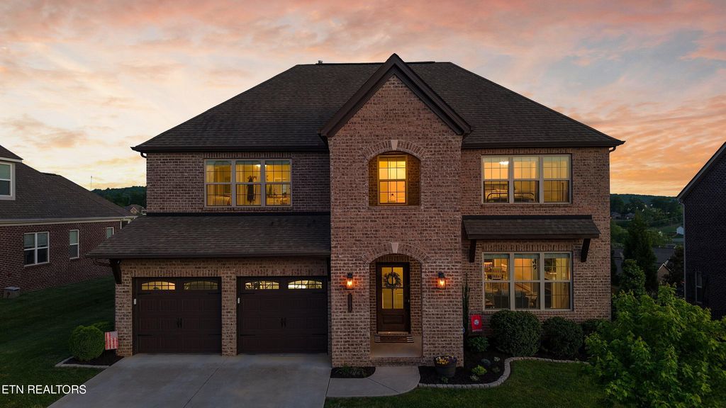 Photo of 11010 Hunters Knoll Lane, Knoxville, TN 37932 (MLS # 1338062)