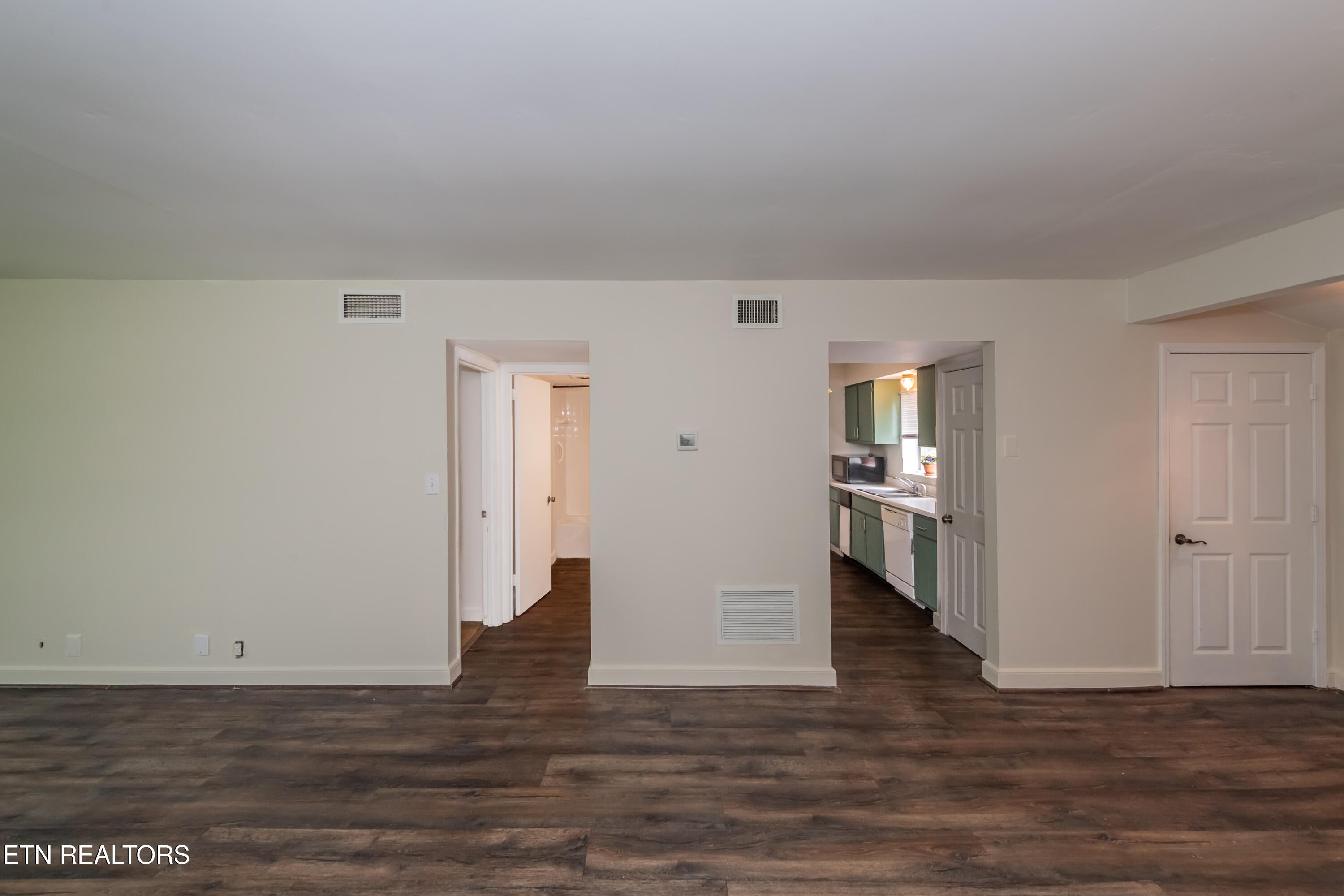 417 Canberra Drive 132