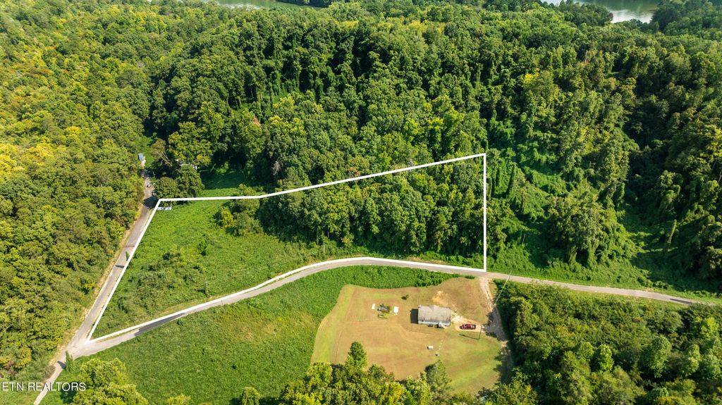 Photo of E Bat Creek Rd, Vonore, TN 37885 (MLS # 1275424)