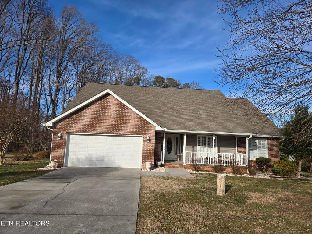 Photo of 112 Brooklyn Circle, Madisonville, TN 37354 (MLS # 1329230)