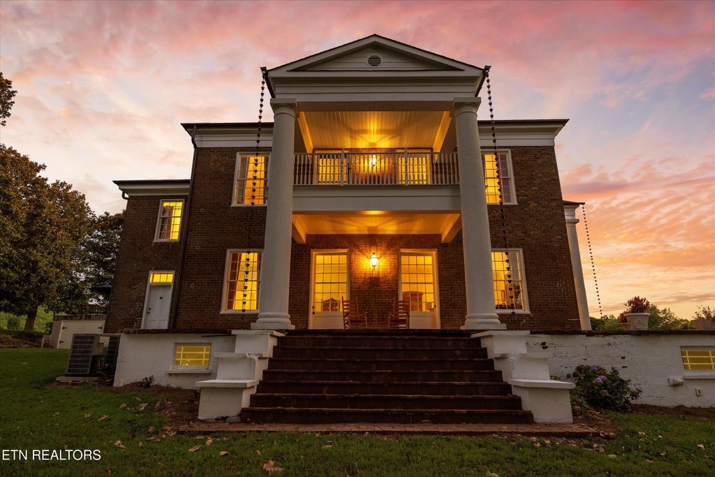 Photo of 129131 Elizabeth St, Athens, TN 37303 (MLS # 1308802)