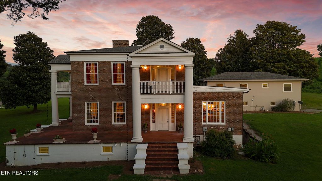 Photo of 129131 Elizabeth St, Athens, TN 37303 (MLS # 1308802)