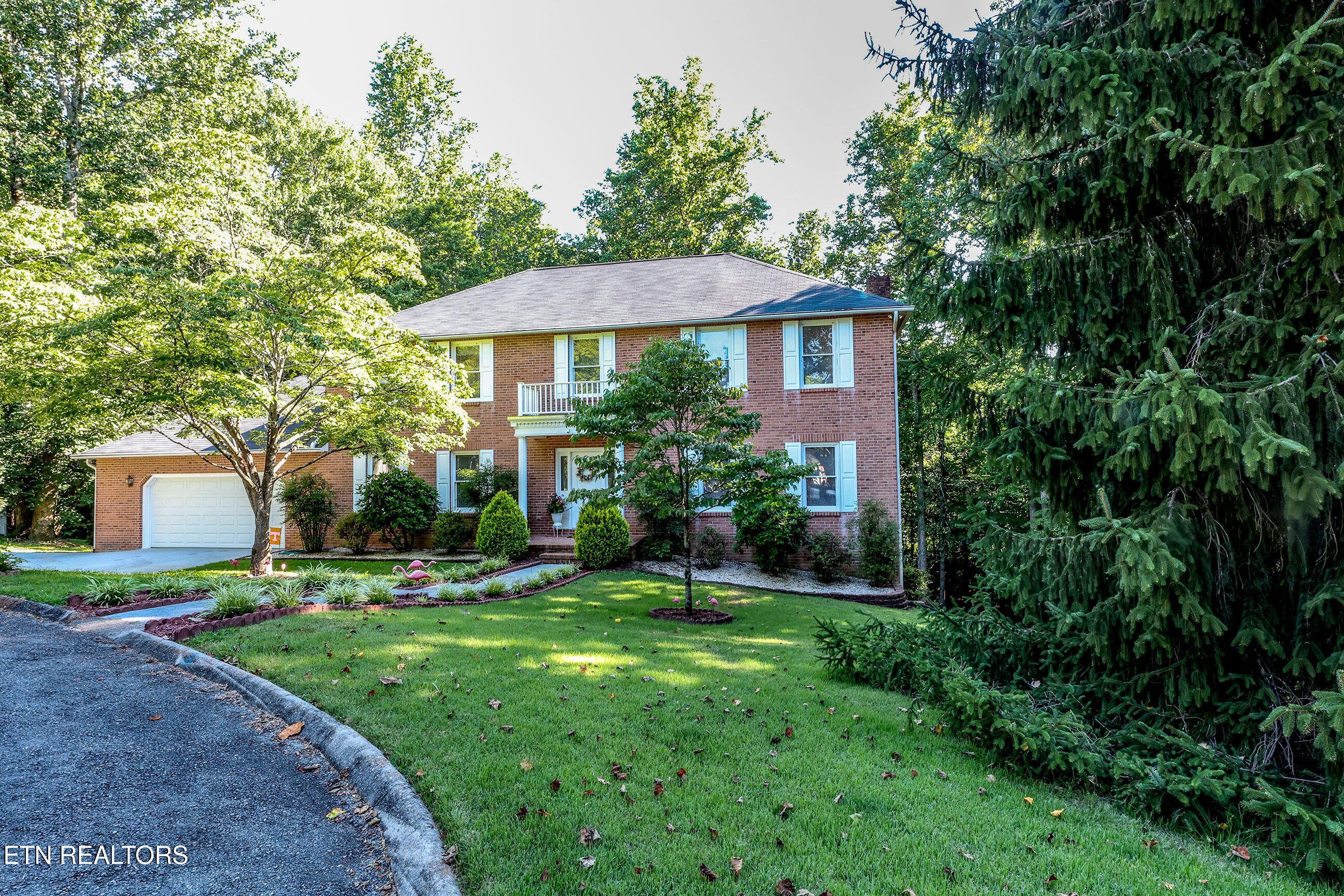12 Blue Mountain Court