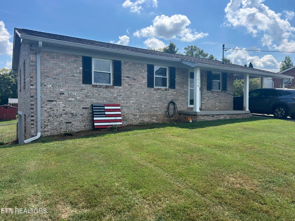 Photo of 1419 Magnolia Ave, New Market, TN 37820 (MLS # 1353395)