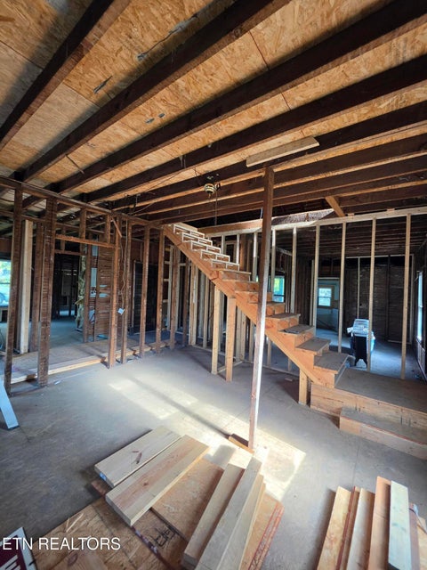 Tiny photo for 900 W Broadway St, Lenoir City, TN 37771 (MLS # 1359262)