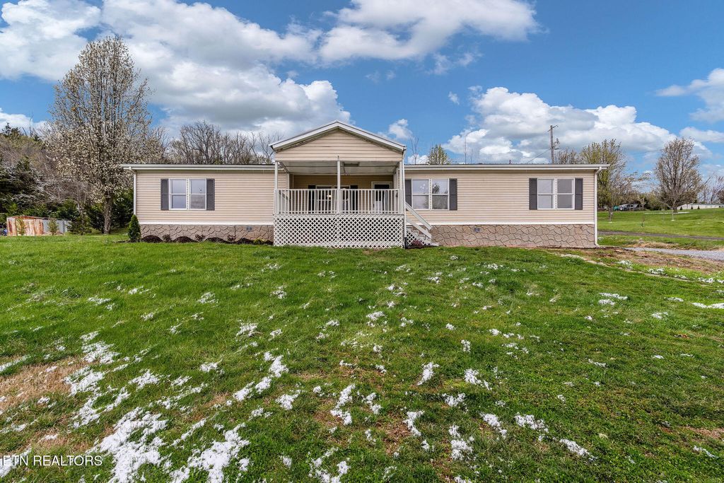 Photo of 3315 Chuckey Hwy, Limestone, TN 37681 (MLS # 1333242)