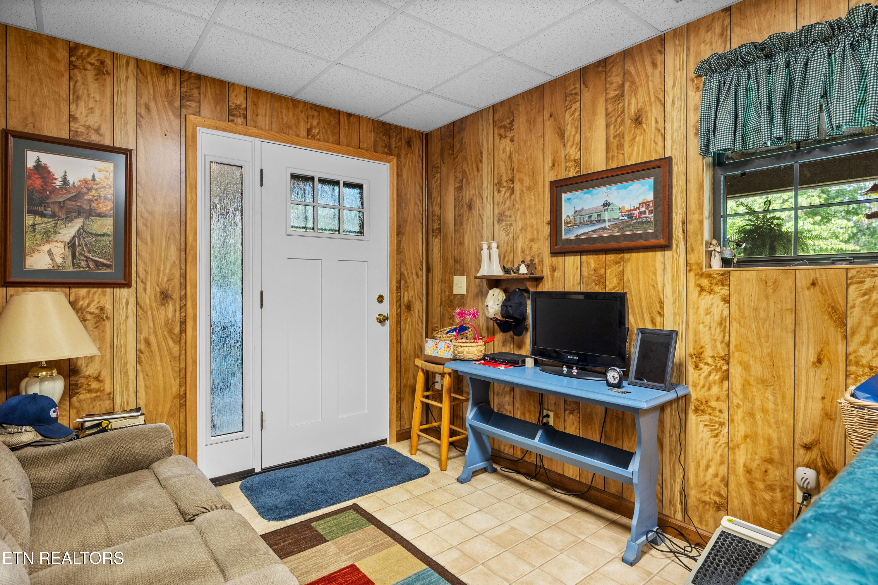 222 Cedar Pointe Lane