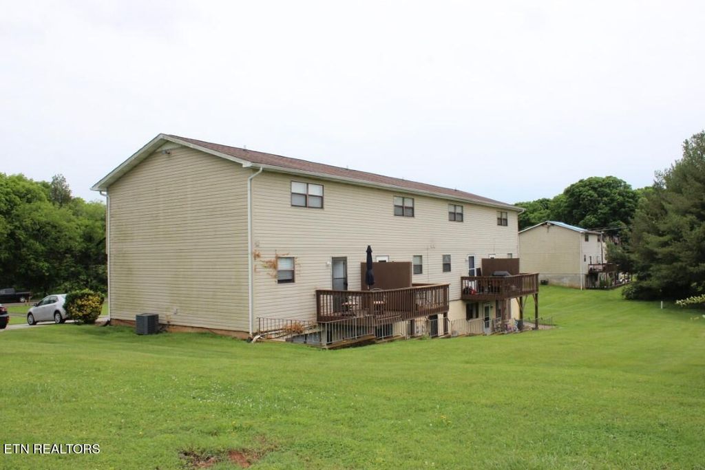 Photo of 3613 Wrights Ferry Rd, Louisville, TN 37777 (MLS # 1262834)