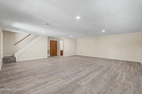 Tiny photo for 630 Heather Brook Circle, Jefferson City, TN 37760 (MLS # 1348777)