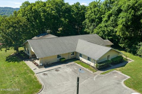 Photo of 825 Donna St, Morristown, TN 37814 (MLS # 1341957)