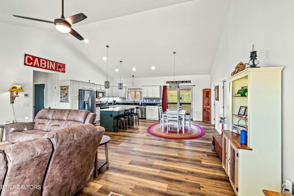 Photo of 1136 Camellia Rd, Newport, TN 37821 (MLS # 1293259)