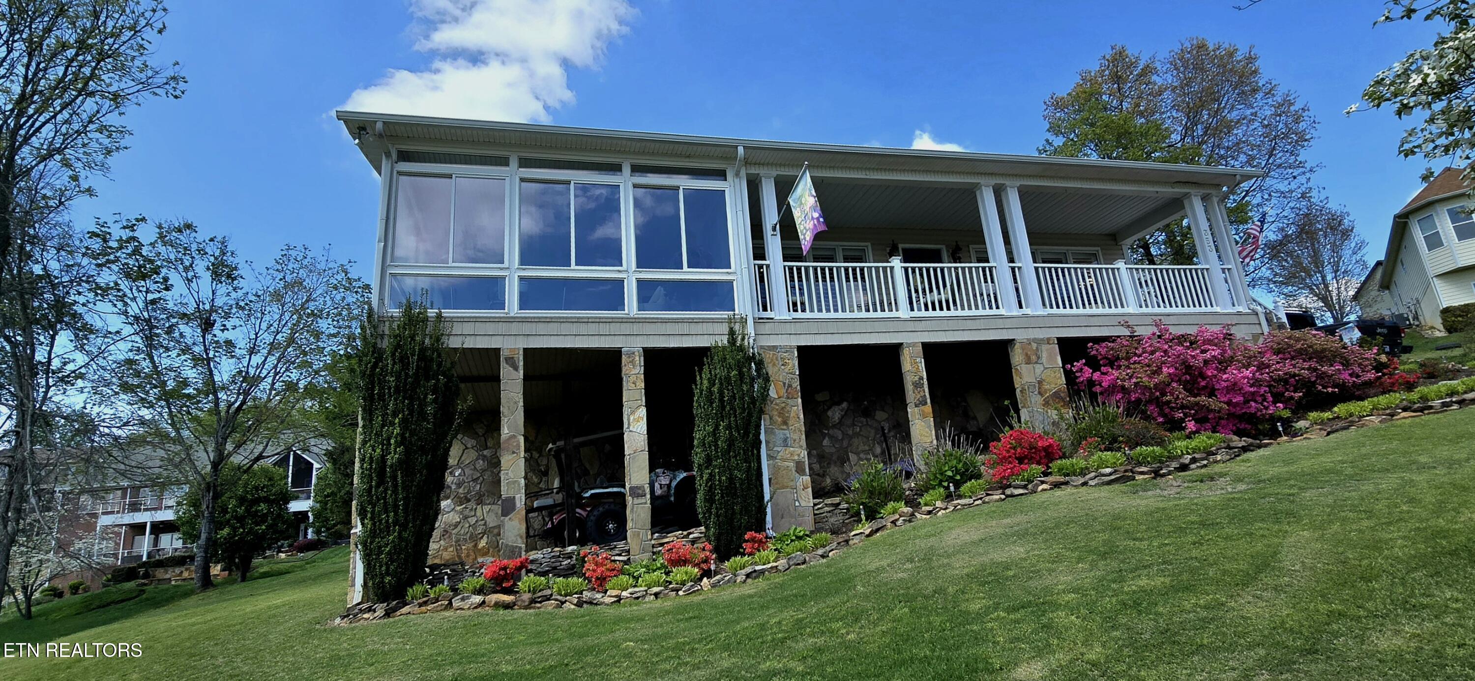 353 Southshore Drive