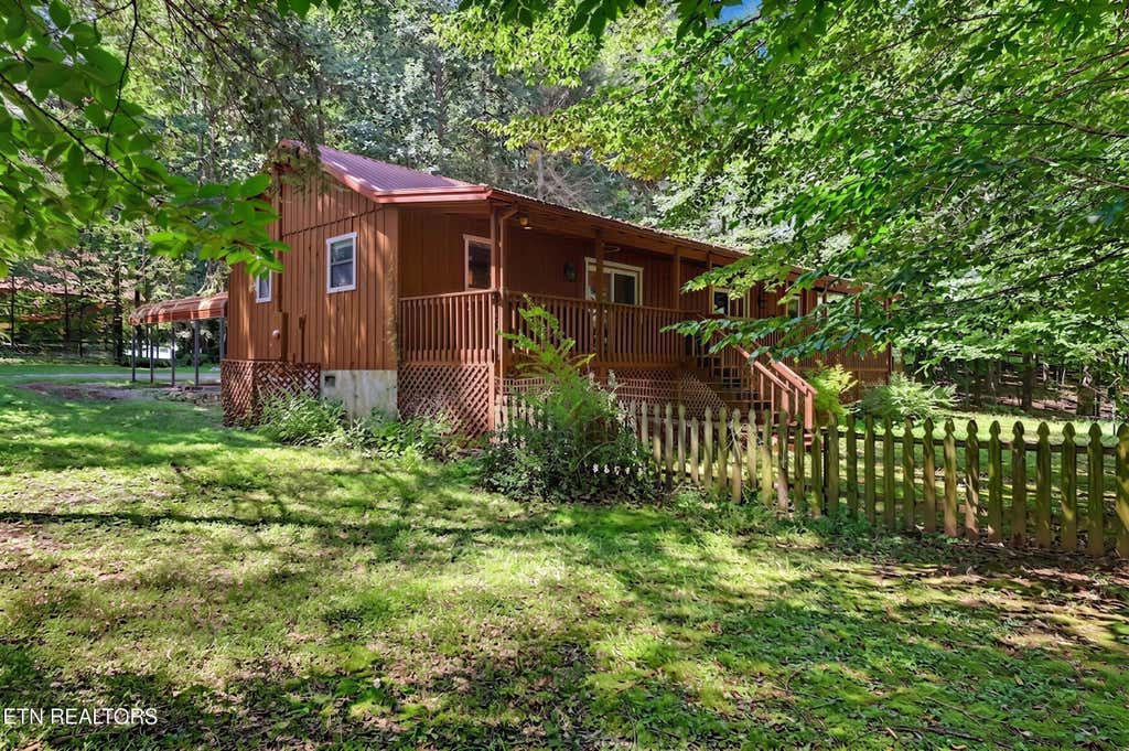 Photo of 3319 Rocky Ridge Rd, Cosby, TN 37722 (MLS # 1350397)