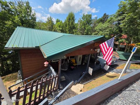 1725 Red Bone Way Sevierville TN 37876