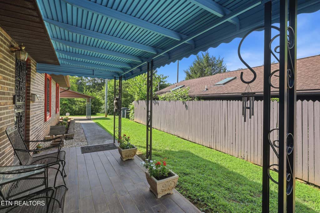 Photo of 3205 Lansing Ave, Knoxville, TN 37914 (MLS # 1348568)