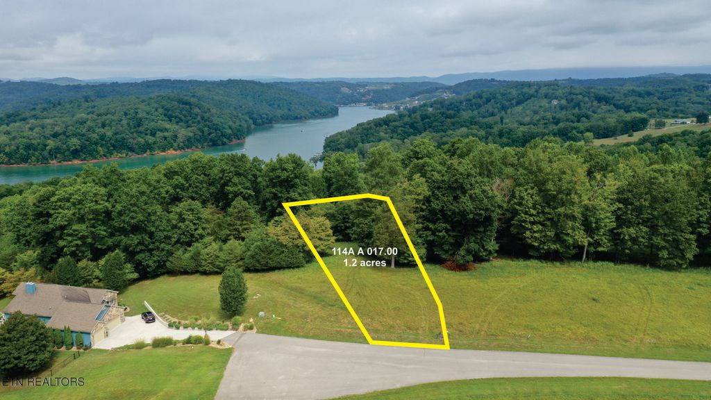 Photo of Deer Creek Path, LaFollette, TN 37766 (MLS # 1311525)