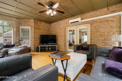 Tiny photo for 12306 Yarnell Rd, Knoxville, TN 37932 (MLS # 1312178)