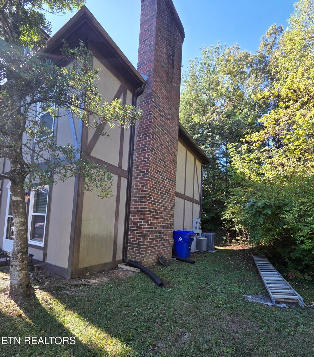 Photo of 125 Arcadia Lane #D, Oak Ridge, TN 37830 (MLS # 1318527)