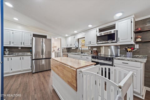 Tiny photo for 7821 Babs Rd, Knoxville, TN 37920 (MLS # 1355829)