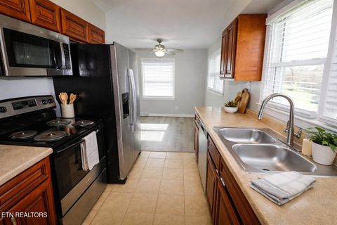 Tiny photo for 7409 Westridge Dr, Knoxville, TN 37909 (MLS # 1333619)