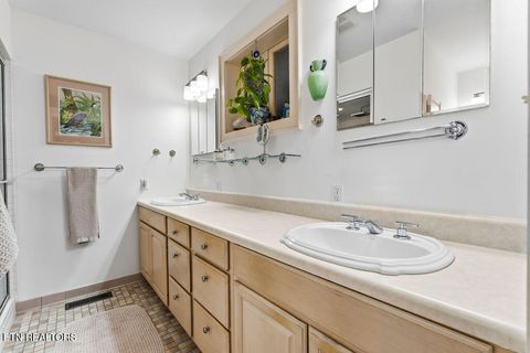 Tiny photo for 5526 Woodburn Drive, Knoxville, TN 37919 (MLS # 1337312)