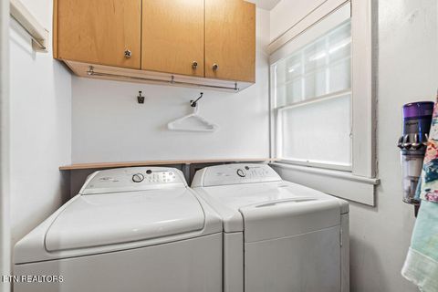 Tiny photo for 5526 Woodburn Drive, Knoxville, TN 37919 (MLS # 1337312)