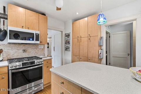 Tiny photo for 5526 Woodburn Drive, Knoxville, TN 37919 (MLS # 1337312)