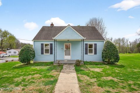 Photo of 143 Virginia St, Cookeville, TN 38506 (MLS # 1334926)