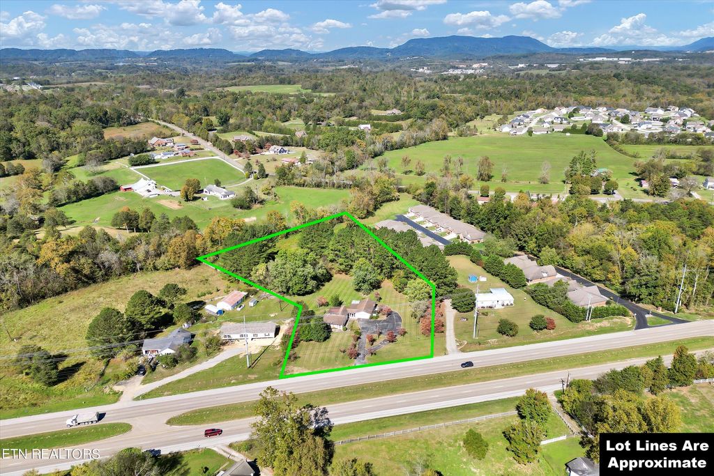 Photo of 417 Andrew Johnson Hwy, Strawberry Plains, TN 37871 (MLS # 1279515)