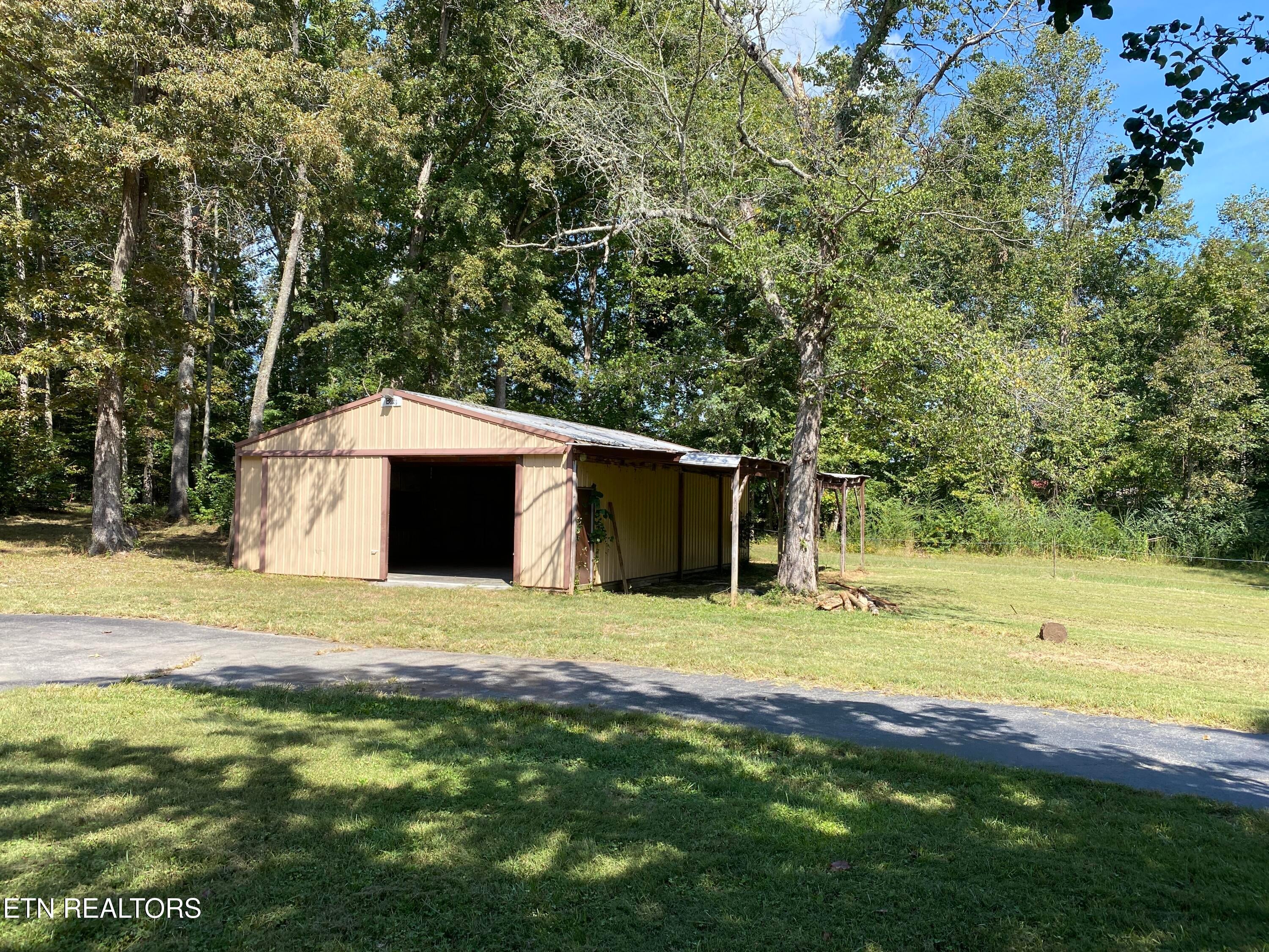 738 New Midway Rd