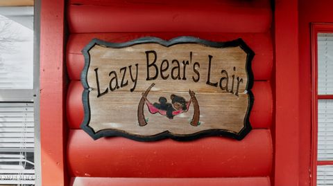 Tiny photo for 1629 Pinewood Way, Sevierville, TN 37862 (MLS # 1331335)