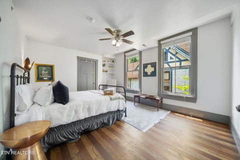 Tiny photo for 808 N 4th Ave, Knoxville, TN 37917 (MLS # 1306691)