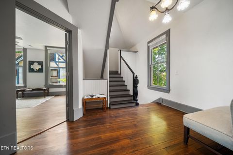 Tiny photo for 808 N 4th Ave, Knoxville, TN 37917 (MLS # 1306691)