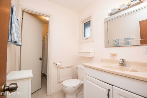 Tiny photo for 5814 Blossom Rd, Knoxville, TN 37912 (MLS # 1332660)