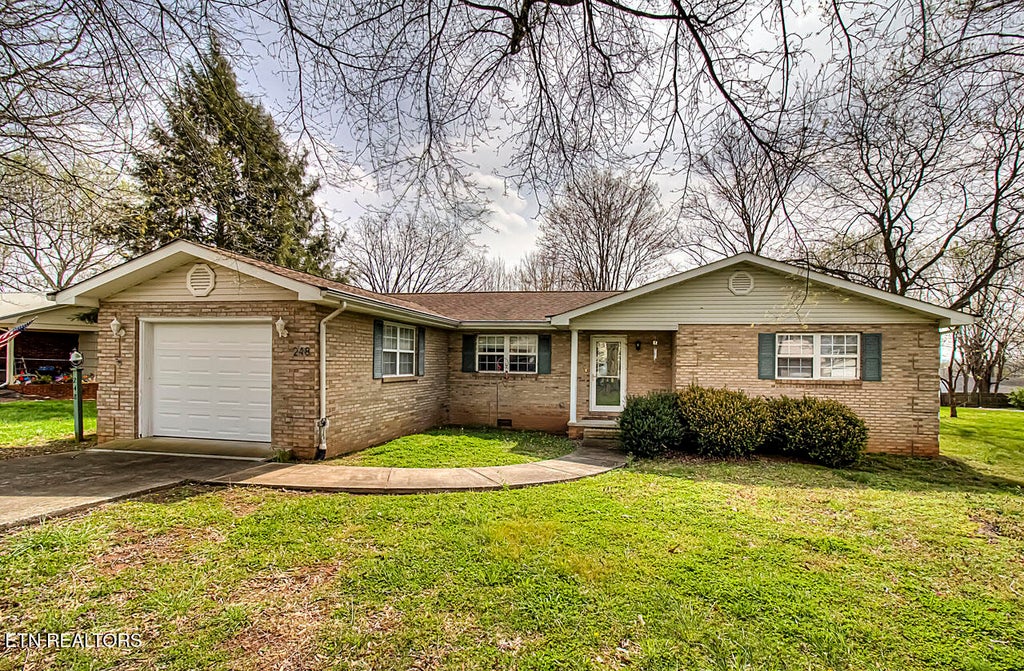 Photo of 248 Ridgecrest Drive, Madisonville, TN 37354 (MLS # 1357869)