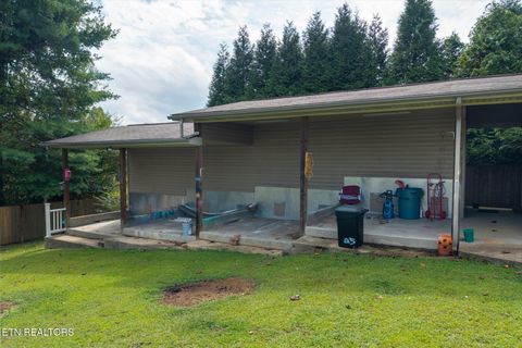 Tiny photo for 143 S Walden Drive, Harriman, TN 37748 (MLS # 1316441)