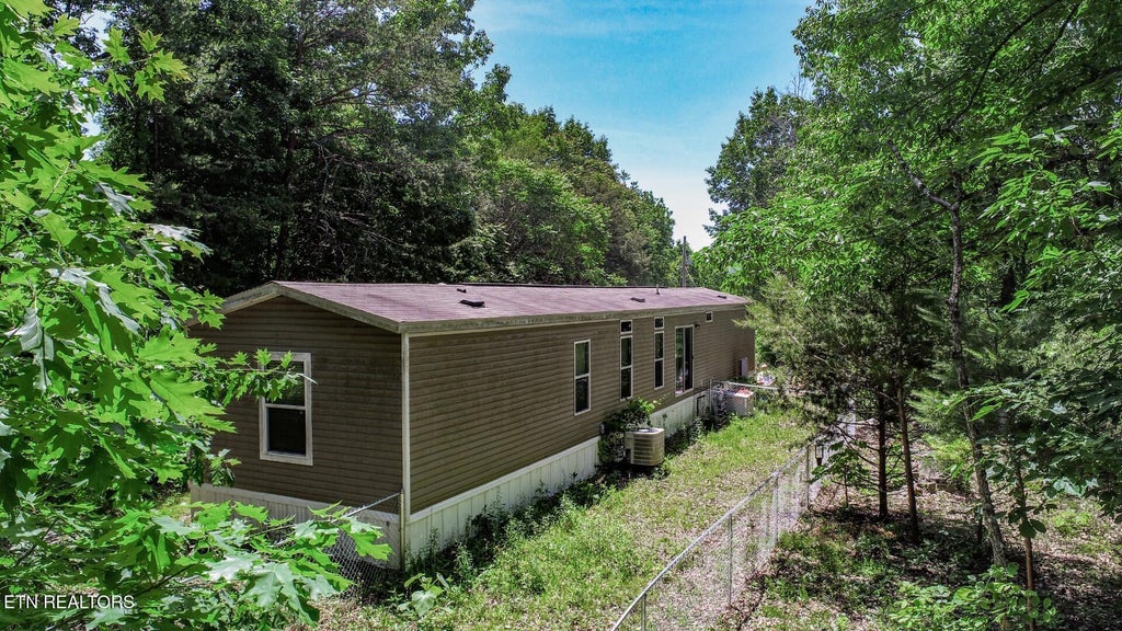 Photo of 180 Shiloh Rd, Parrottsville, TN 37843 (MLS # 1344957)