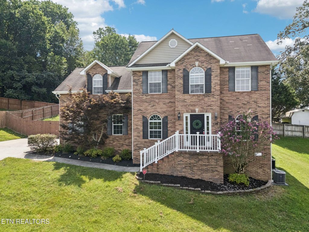 Photo of 118 Cottonwood Meadow Rd, Powell, TN 37849 (MLS # 1306969)