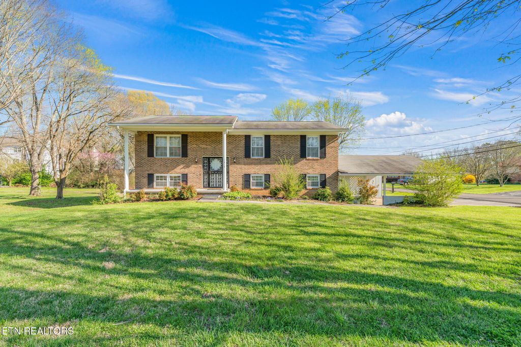 Photo of 1312 Lula Bell Drive, Powell, TN 37849 (MLS # 1325397)