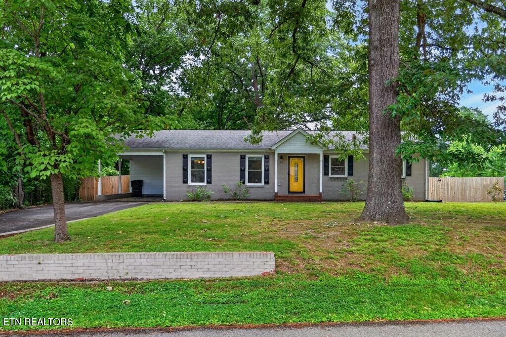 Photo of 1111 Park Drive, Cookeville, TN 38501 (MLS # 1345749)