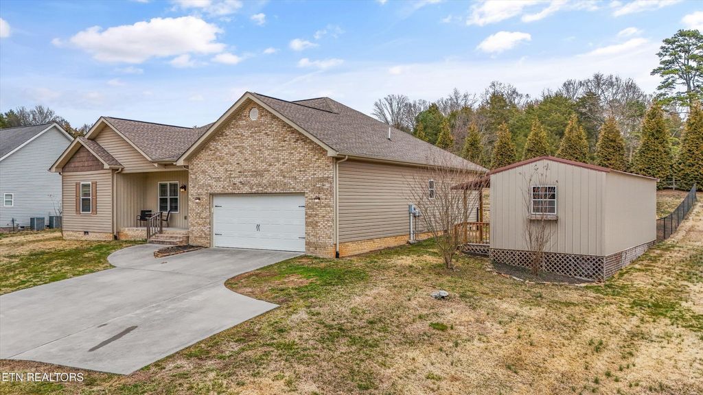 Photo of 223 County Road 703, Athens, TN 37303 (MLS # 1329978)