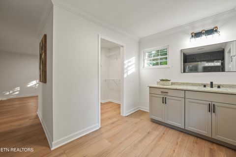 Tiny photo for 1221 Huntington Rd, Knoxville, TN 37919 (MLS # 1344510)