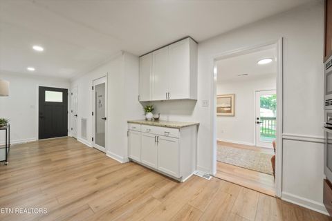 Tiny photo for 1221 Huntington Rd, Knoxville, TN 37919 (MLS # 1344510)