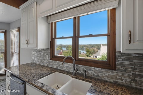 Tiny photo for 508 Ravenswood St, Kingston, TN 37763 (MLS # 1359467)