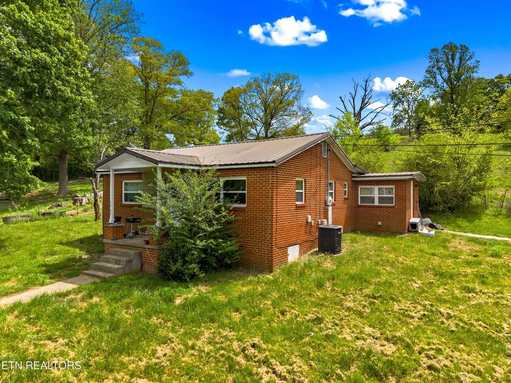 Photo of 1757 Cottage Hill Circle, New Market, TN 37820 (MLS # 1337026)