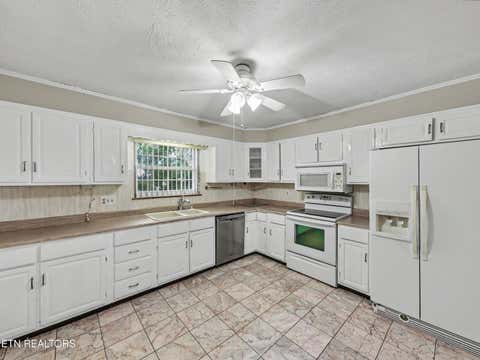 Tiny photo for 1026 Mildred Drive, Alcoa, TN 37701 (MLS # 1349990)