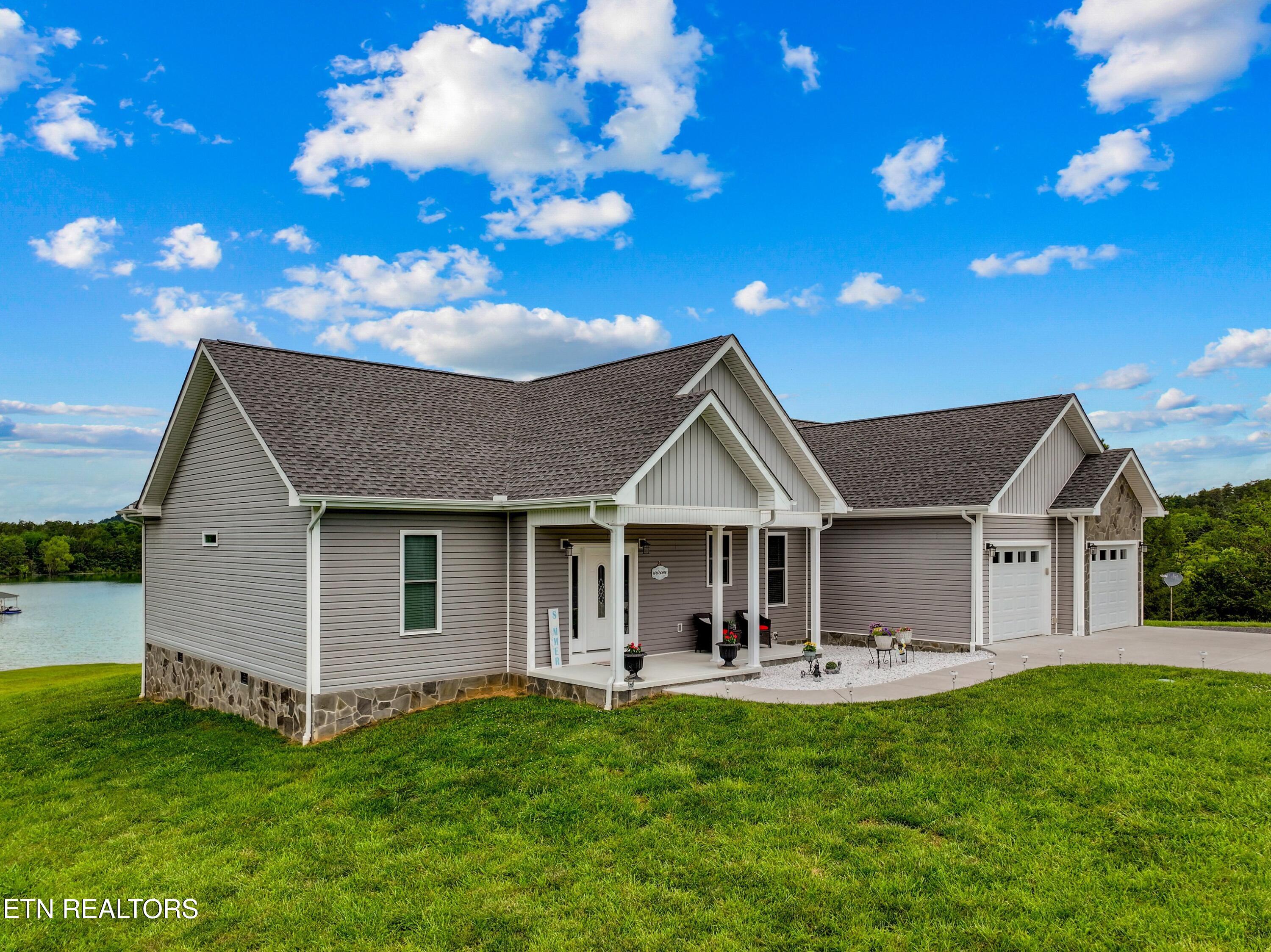 2139 Rainwater Rd