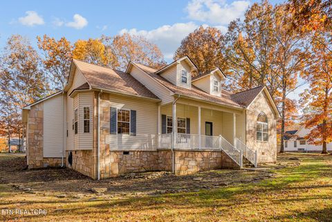 Photo of 42 Forest Crossover Drive, Crossville, TN 38555 (MLS # 1321090)