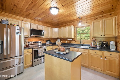 Tiny photo for 740 County Road 319, Niota, TN 37826 (MLS # 1355845)