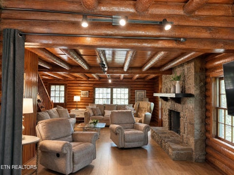 Tiny photo for 3059 Pittman Center Rd, Sevierville, TN 37876 (MLS # 1349903)